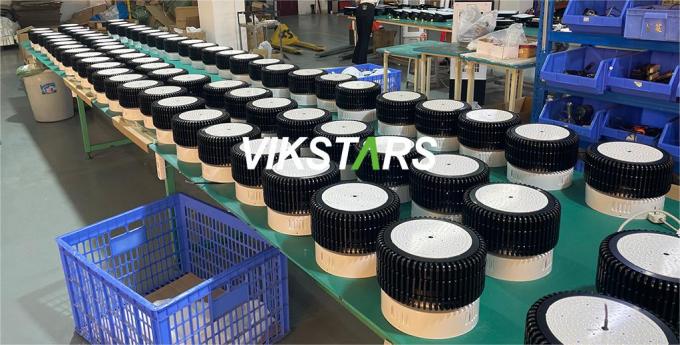 100W 150W 200W 250W آلومینیوم Fin LED چراغ های خلیج بالا برای روشنایی تجاری با بازتاب 10