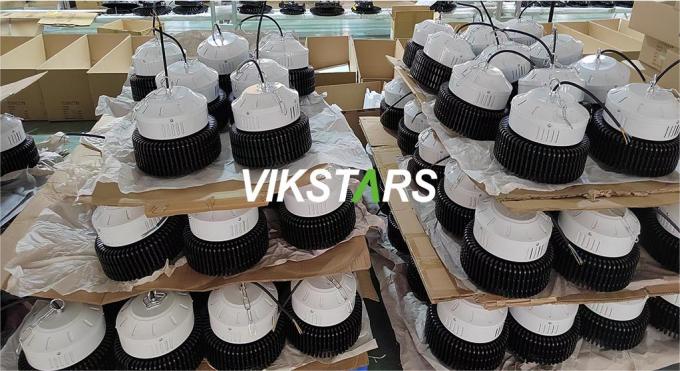 100W 150W 200W 250W آلومینیوم Fin LED چراغ های خلیج بالا برای روشنایی تجاری با بازتاب 13