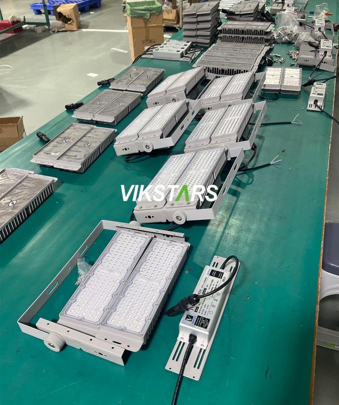 200W ماژول 400W 600W 800W 1200W چراغ های سیلاب برای روشنایی استادیوم ورزشی 16