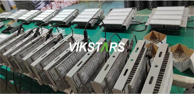 50W 100W 150W 200W 250W 300W ماژول چراغ های سیلاب بلند 19