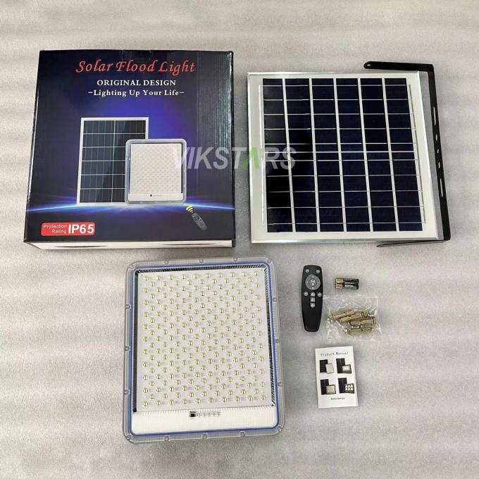 چراغ های خورشیدی آلومینیومی 100w 200w 300w 400w برای حیاط روستاها انبار IP66 ضد آب 10