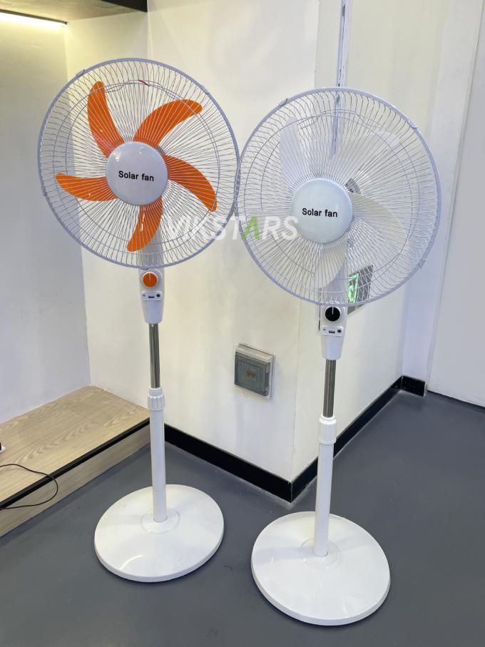 پنکه ایستاده خورشیدی 16 اینچی با انرژی خورشیدی برای استفاده در خانه های کمپینگ 9